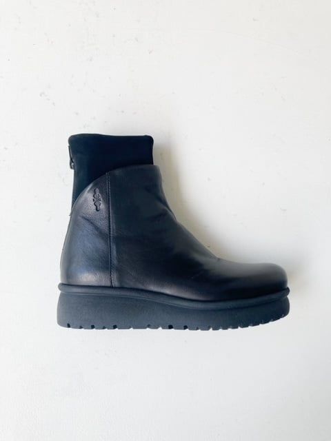Patrizia Bonfanti Yaya Nabuk, Color: black, Size: size 37