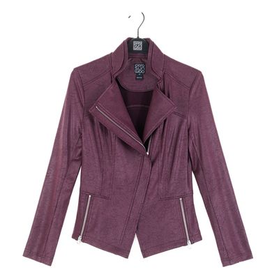 Clara Sun Woo JK161