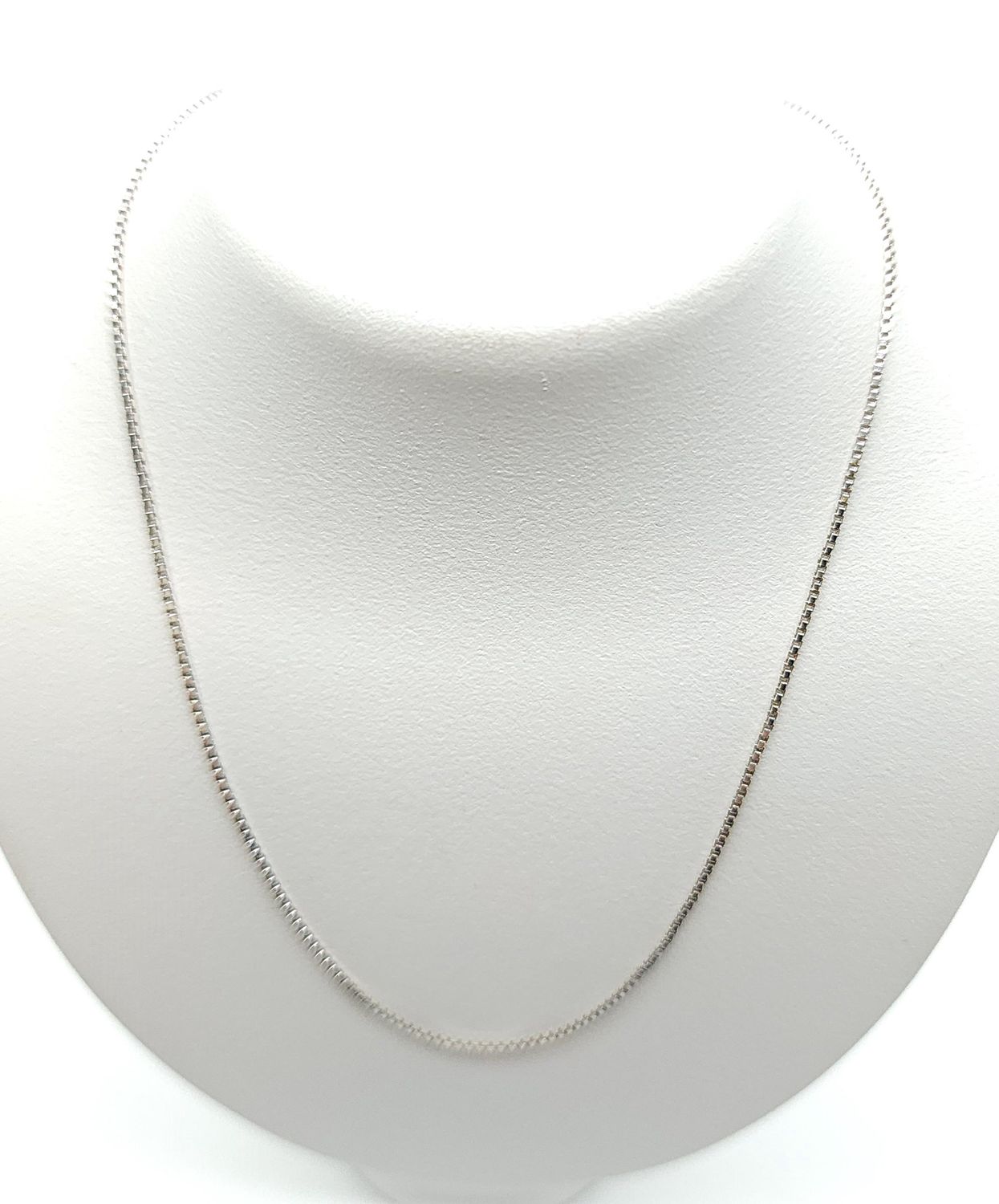 Sterling Silver Box Chain Size: 20&quot; #C477