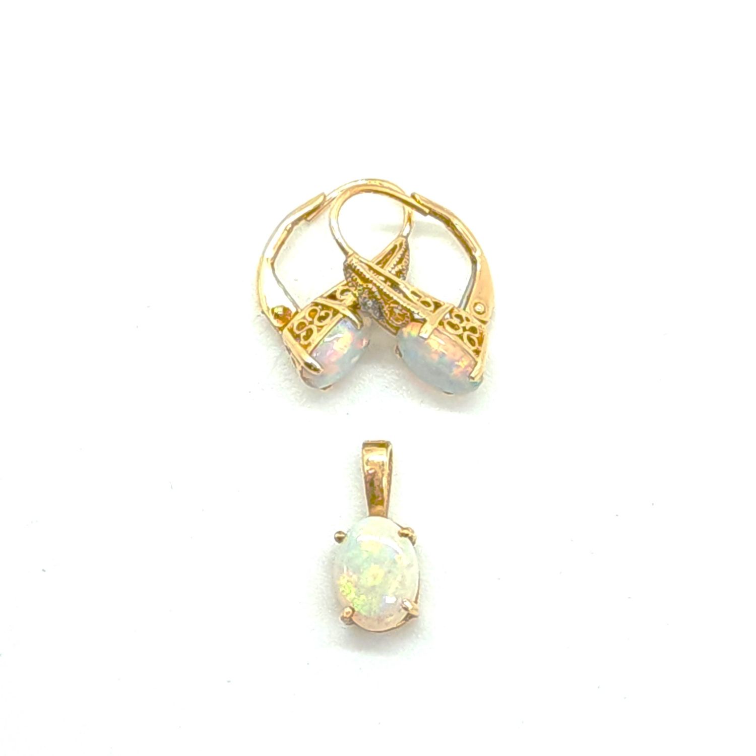 10k Gold Opal Set (Earrings &amp; Pendant)