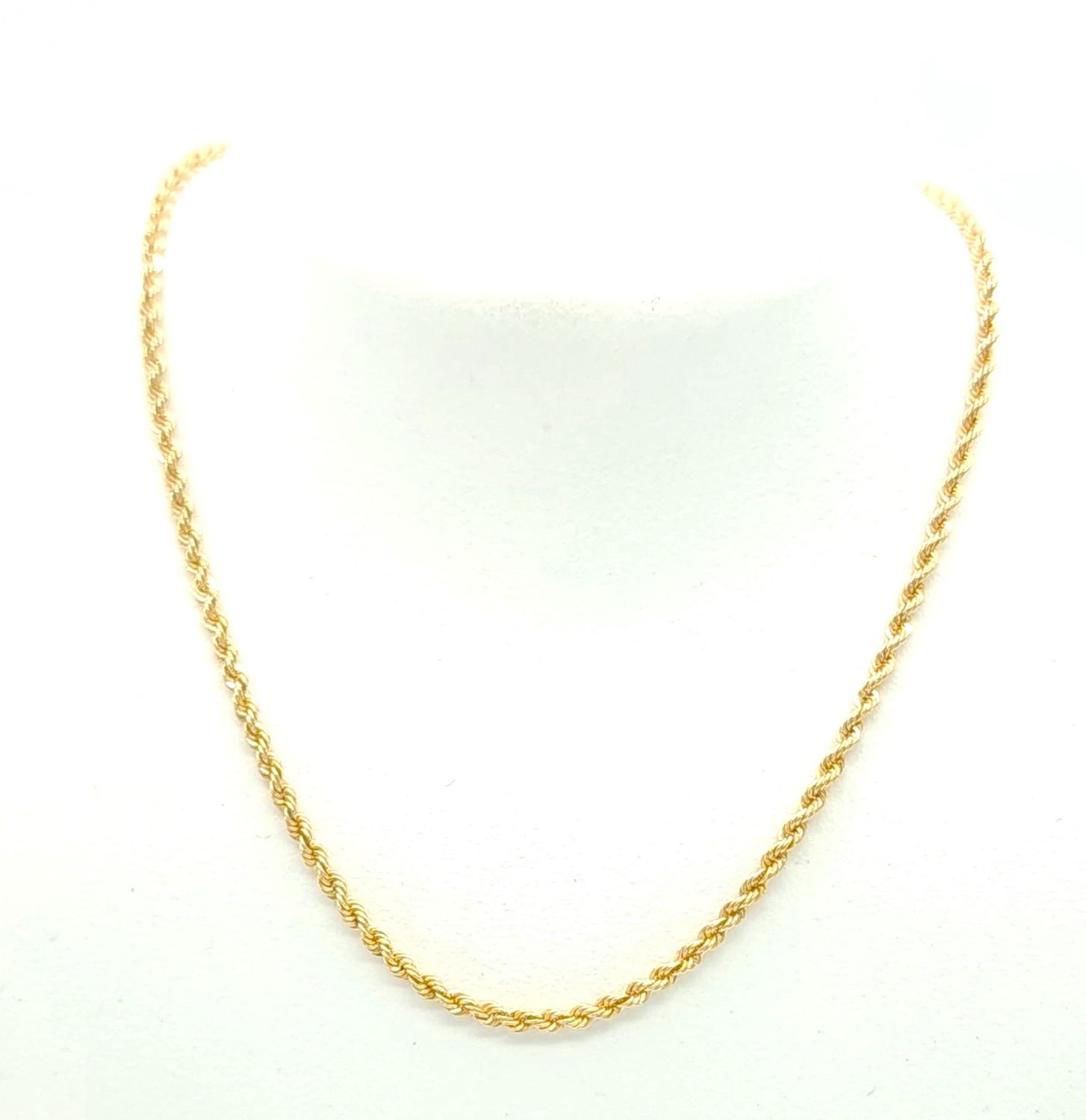 14k Gold Rope Chain Size: 24&quot;