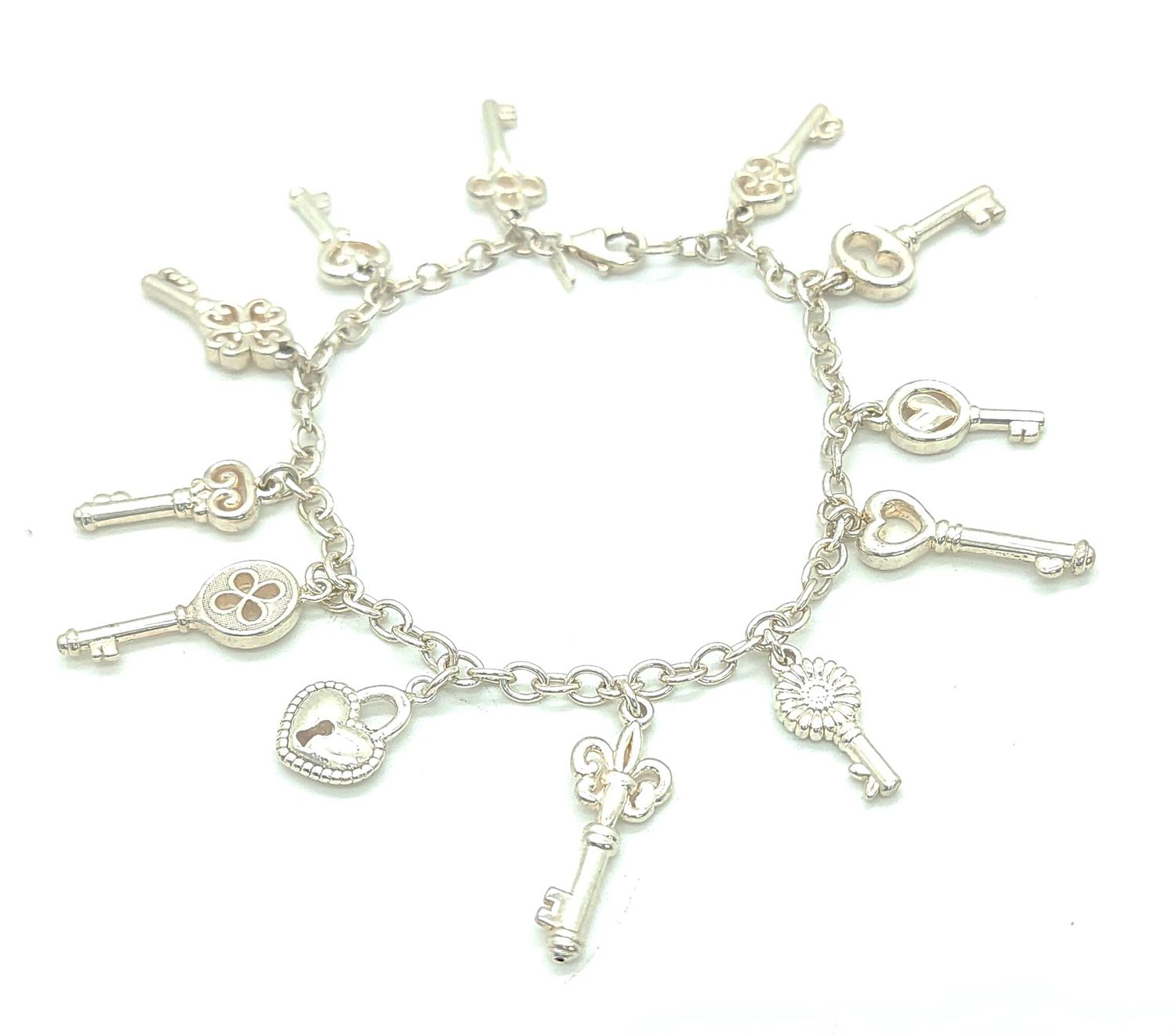 Sterling Silver Lock &amp; Key Bracelet Size: 8&quot;