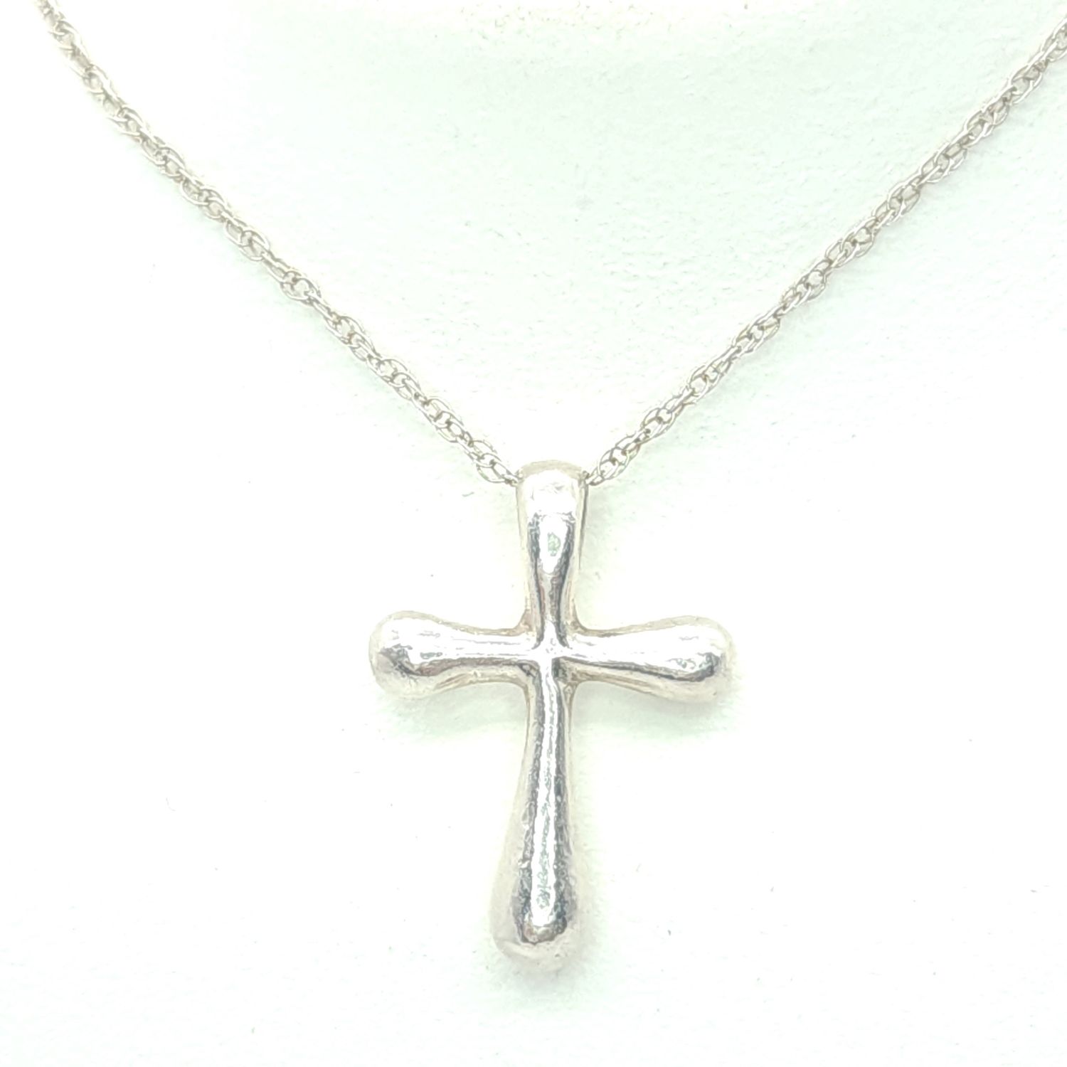 Sterling Silver Peretti Cross w/ Sterling Silver Necklace Size: 19&quot;