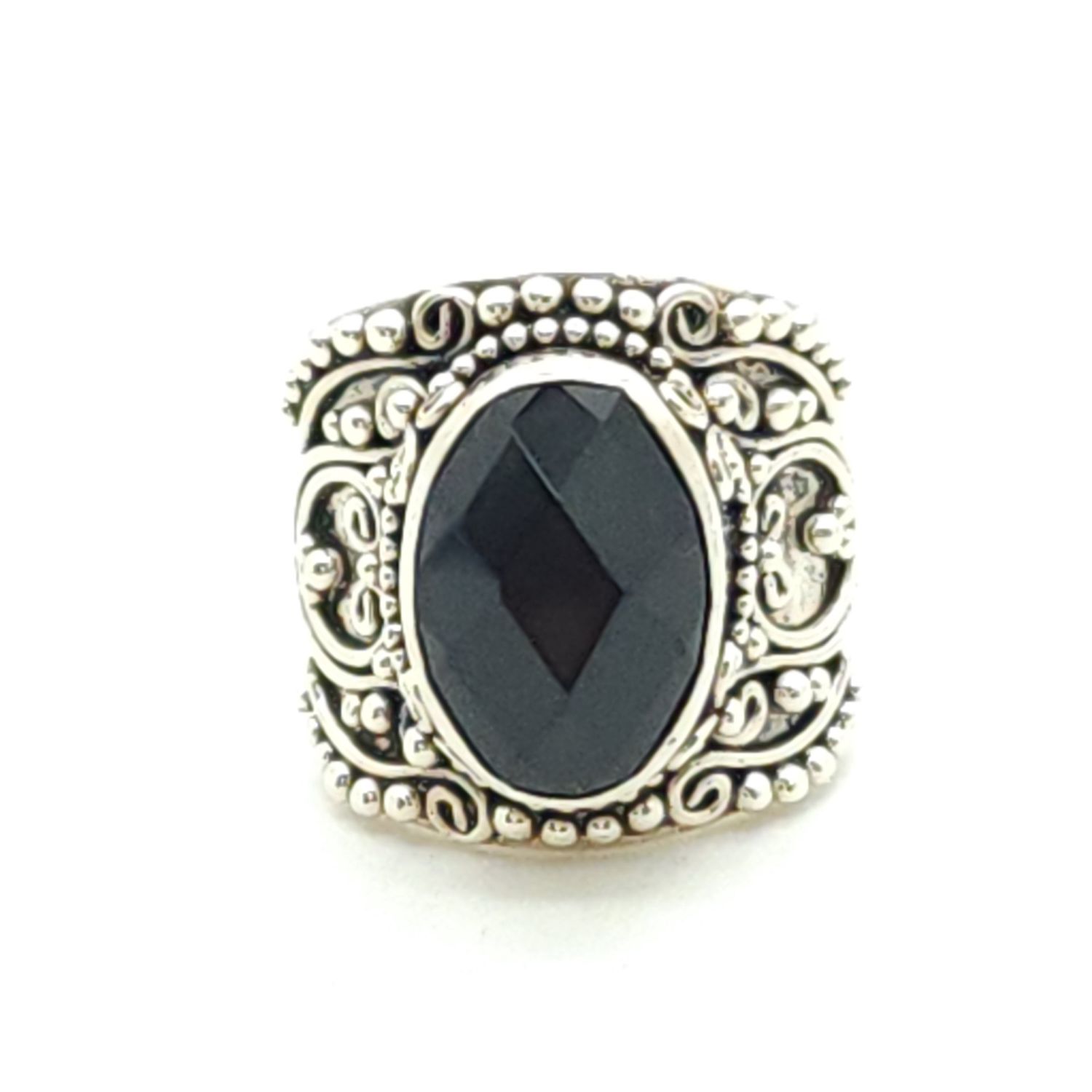 Sterling Silver Scroll Ring w/ Black Oval Stone Size: 6