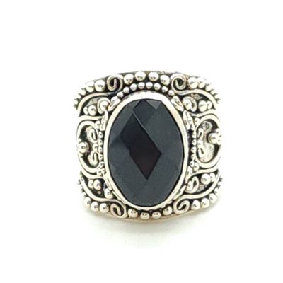 Sterling Silver Scroll Ring w/ Black Oval Stone Size: 6