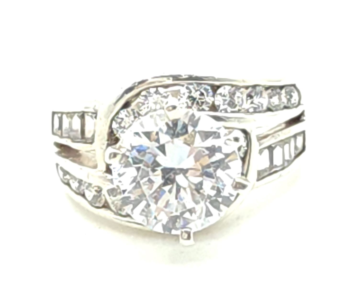 Sterling Silver CZ Swirl Ring Size: 5
