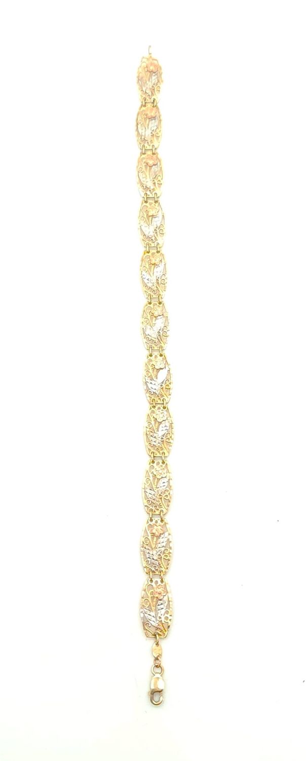 10k Gold Tri-Tone Rose Link Bracelet Size: 7.5&quot;