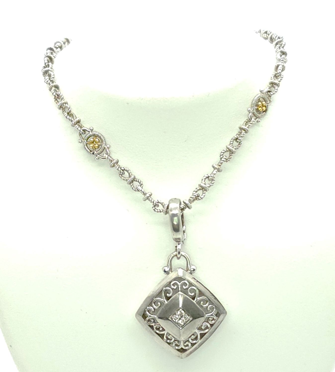 Sterling Silver &amp; 18k Gold Necklace Size: 20&quot;