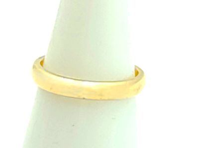 14k Gold Band Size: 8