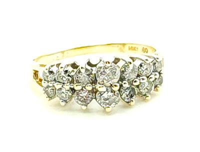 14k Gold Graduated Diamond Ring Size: 8