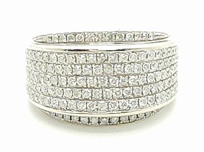 14k White Gold And Moissanite Ring Size: 7.5