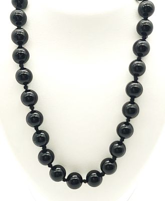 Black Bead Necklace Size: 32&quot;