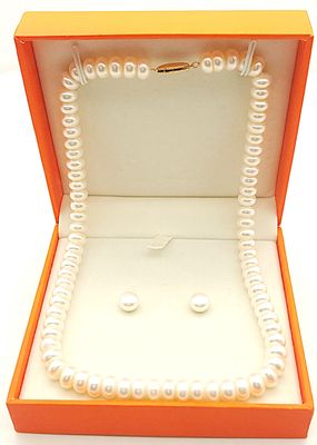 14k Gold Cultured Pearl Necklace &amp; Earrings Set