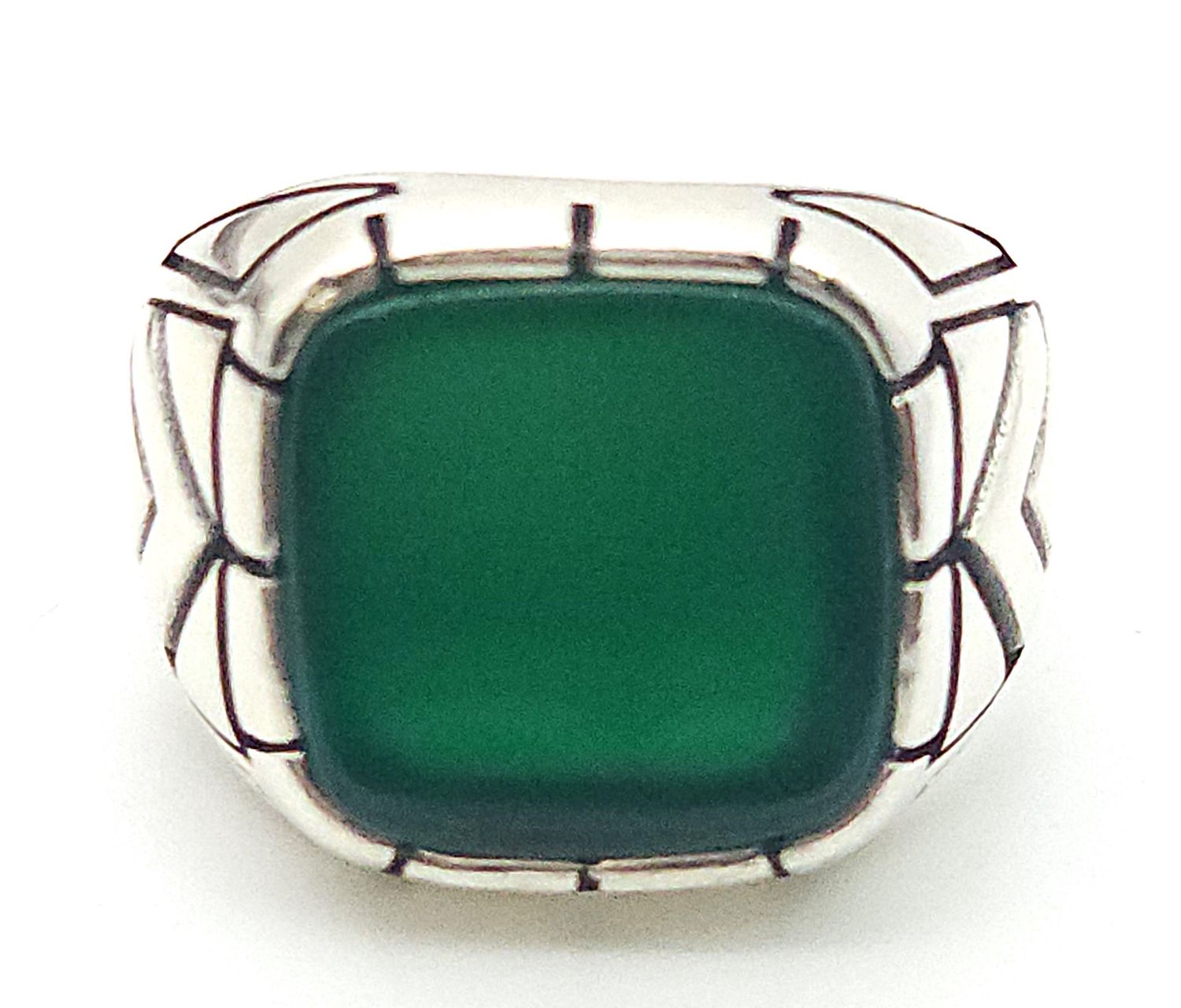 Sterling Silver Malachite Ring Size: 9