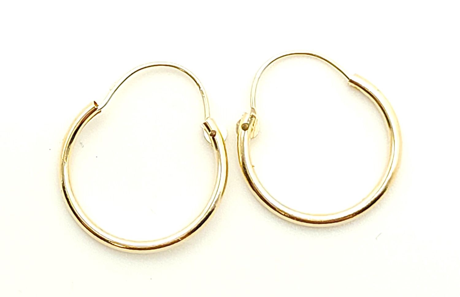14k Gold Hoop Earrings Size: 1/2&quot; Hoop