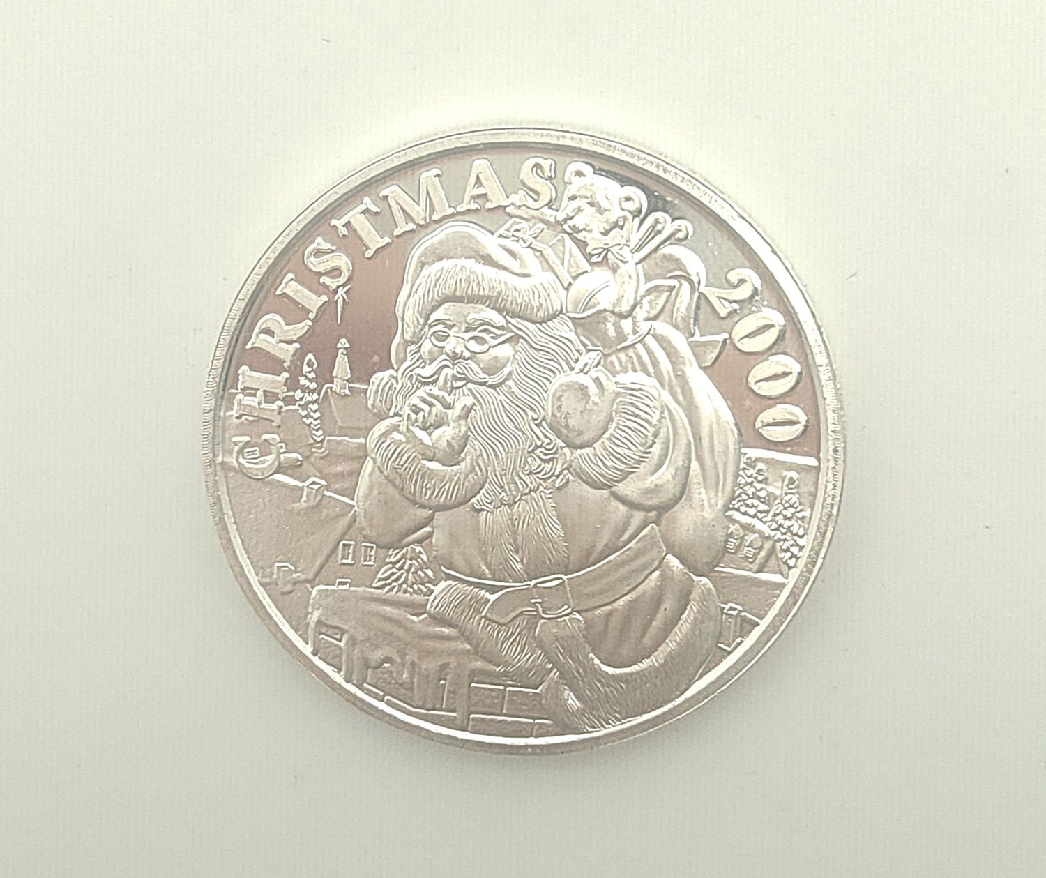 2000 Christmas Santa Silver Round