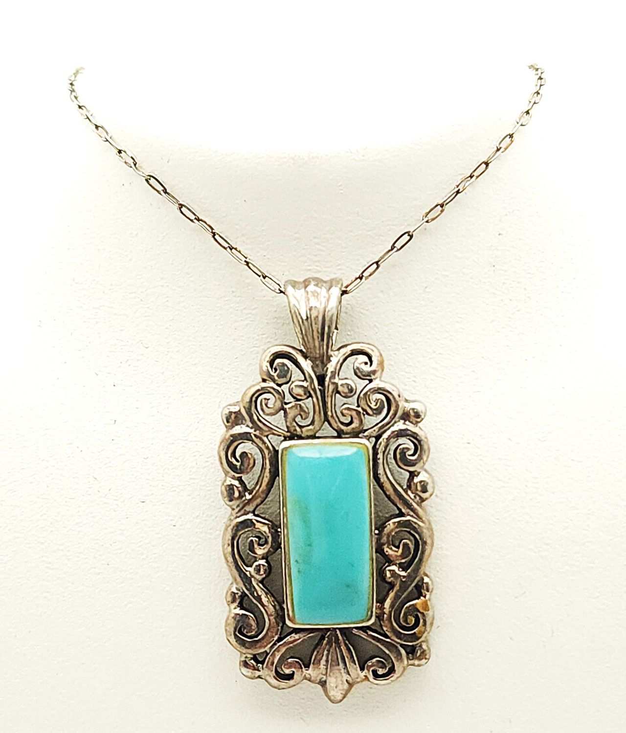 Sterling Silver &amp; Turquoise Filigree Pendant &amp; Necklace Size: 16-18&quot; Long