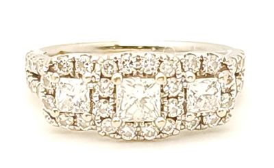 14k White Gold Three Stone 1-1/3ct Diamond Ring Size: 7