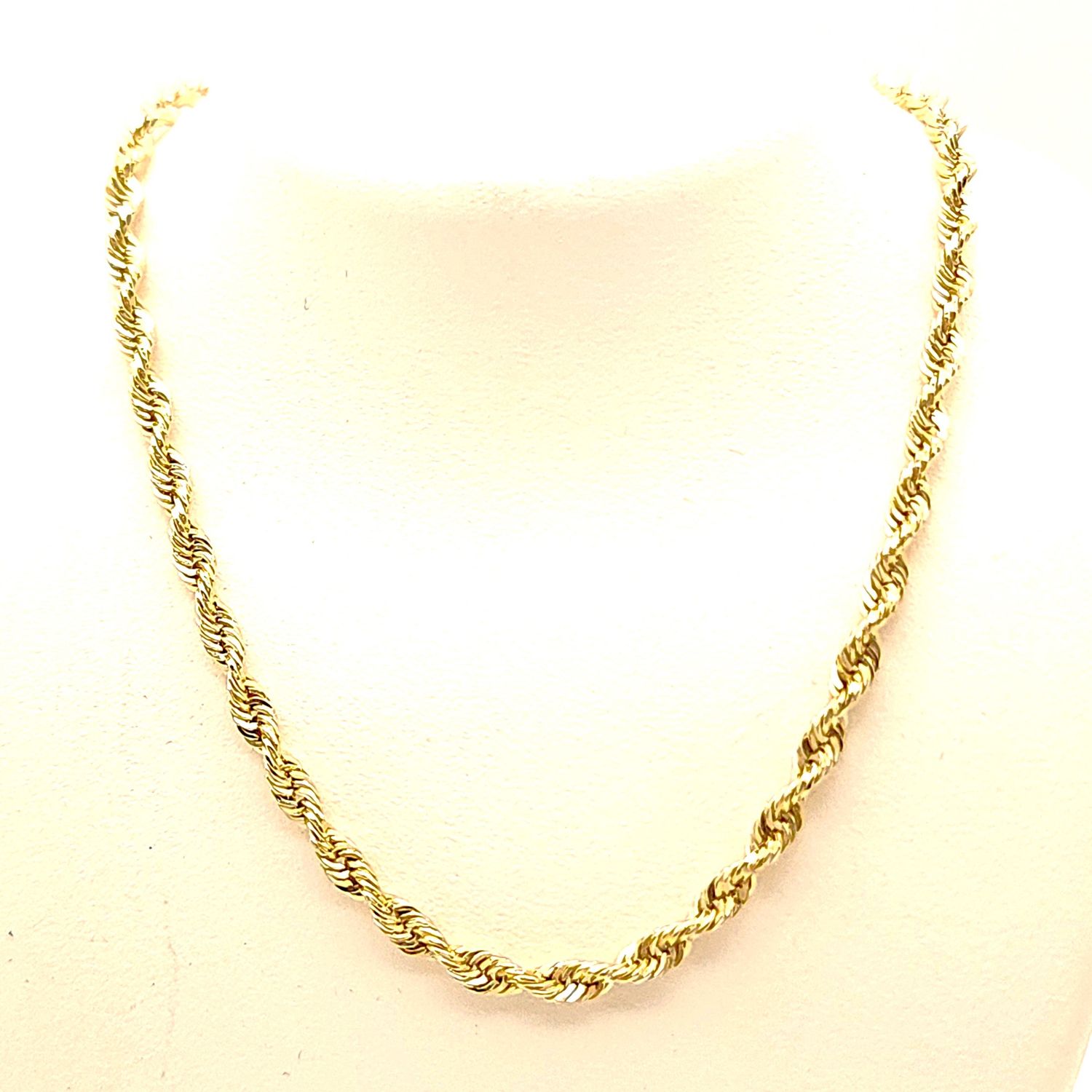 10k Gold Solid Rope Chain Size: 20&quot;