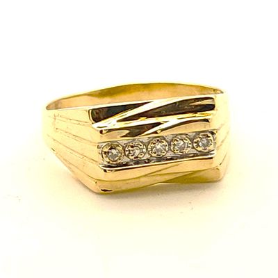 10k Gold 5 Diamond Ring Size: 12