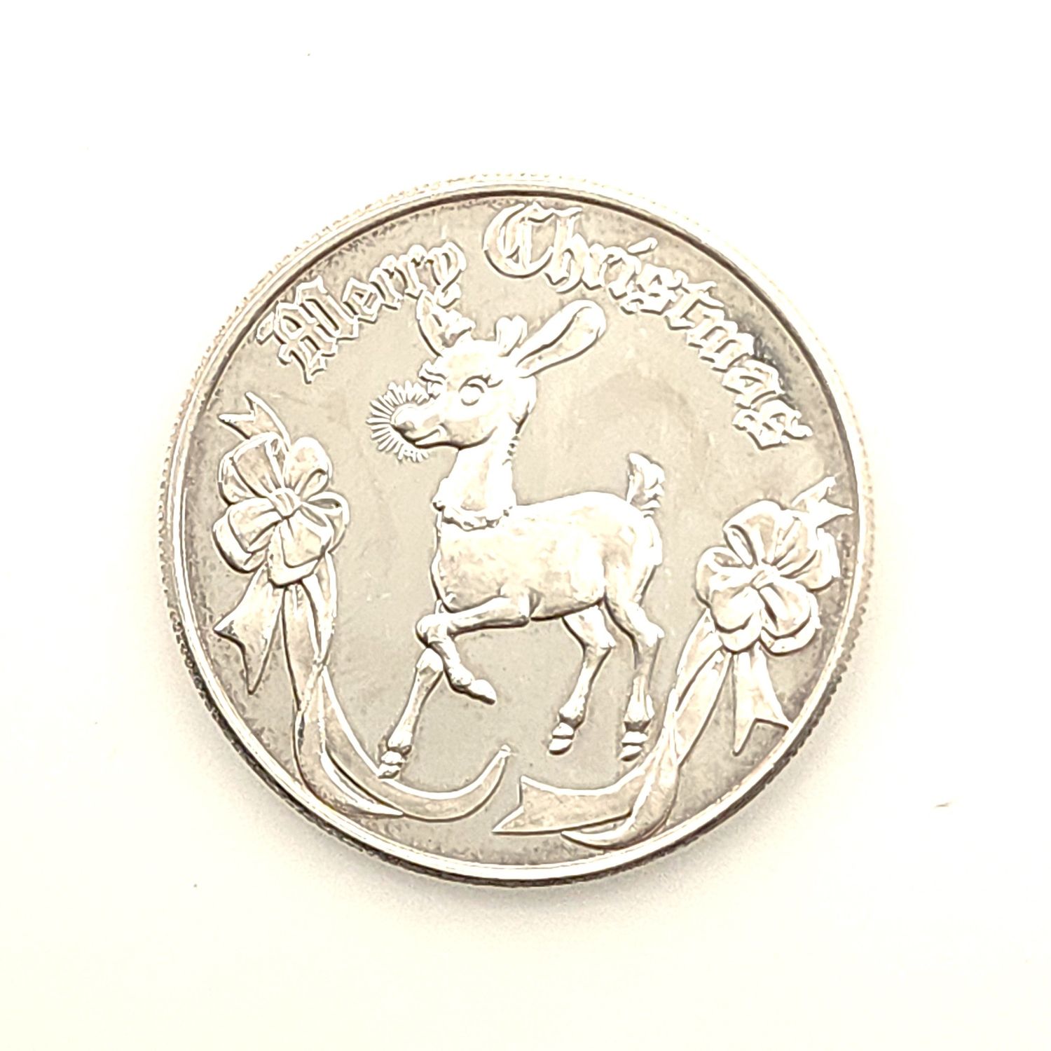 1997 Merry Christmas Reindeer Holiday Round Coin - Peace on Earth, Circulated &amp; Authentic 1 oz .999 Fine Silver