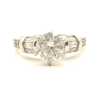 Sterling Silver Ring w/ Clear Stones Size 8