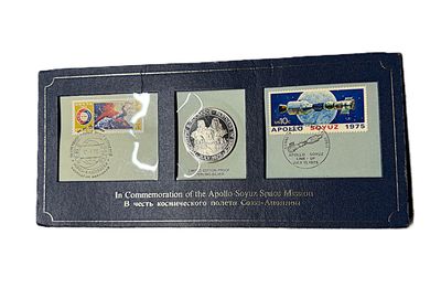1975 Franklin Mint Apollo-Soyuz Sterling Silver Medal &amp; Stamp Set