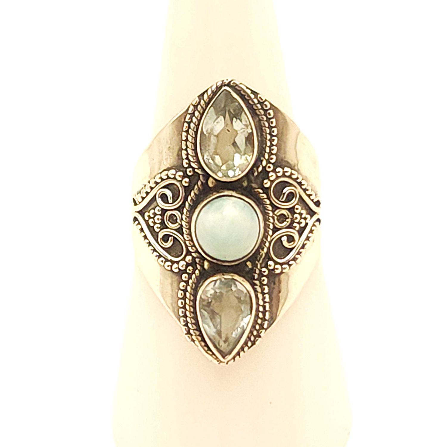 Sterling Silver 3 Blue Stone Ring- Size: 8