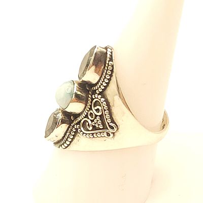 Sterling Silver 3 Blue Stone Ring- Size: 8