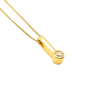 14k Gold Diamond Solitare Pendant on 14k Gold Box Chain- Size: 18"