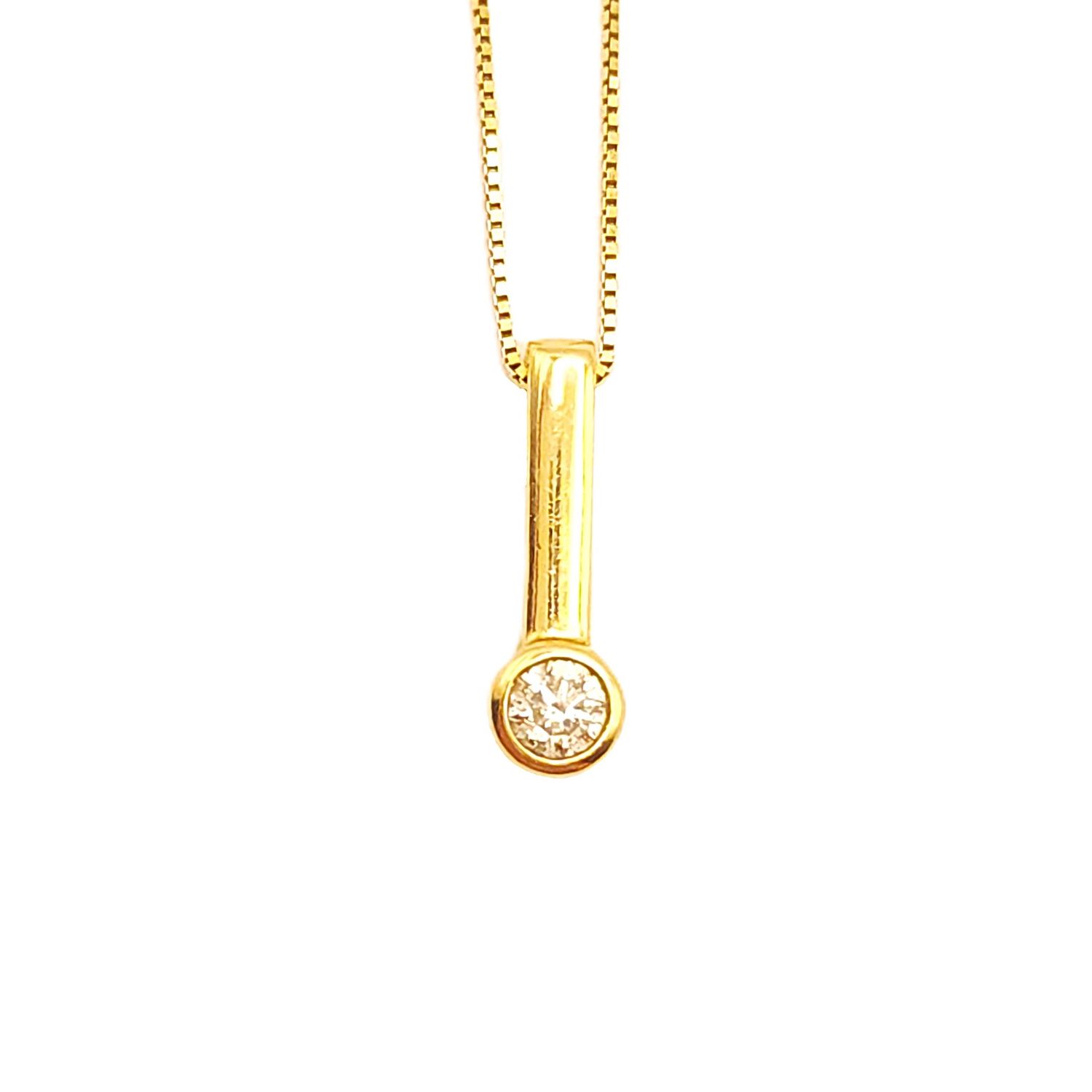 14k Gold Diamond Solitare Pendant on 14k Gold Box Chain- Size: 18"