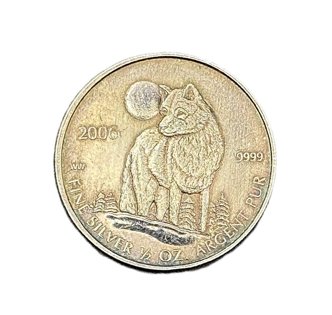 2006 Canada 1/2 oz Silver Wolf Coin