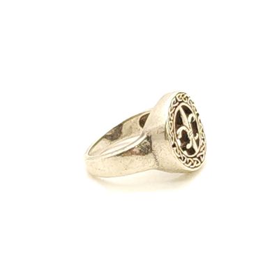 Sterling Silver Fleur De-Lis Ring- Size: 5