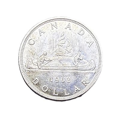 1962 Canada Silver Dollar Queen Elizabeth II Voyager Dollar