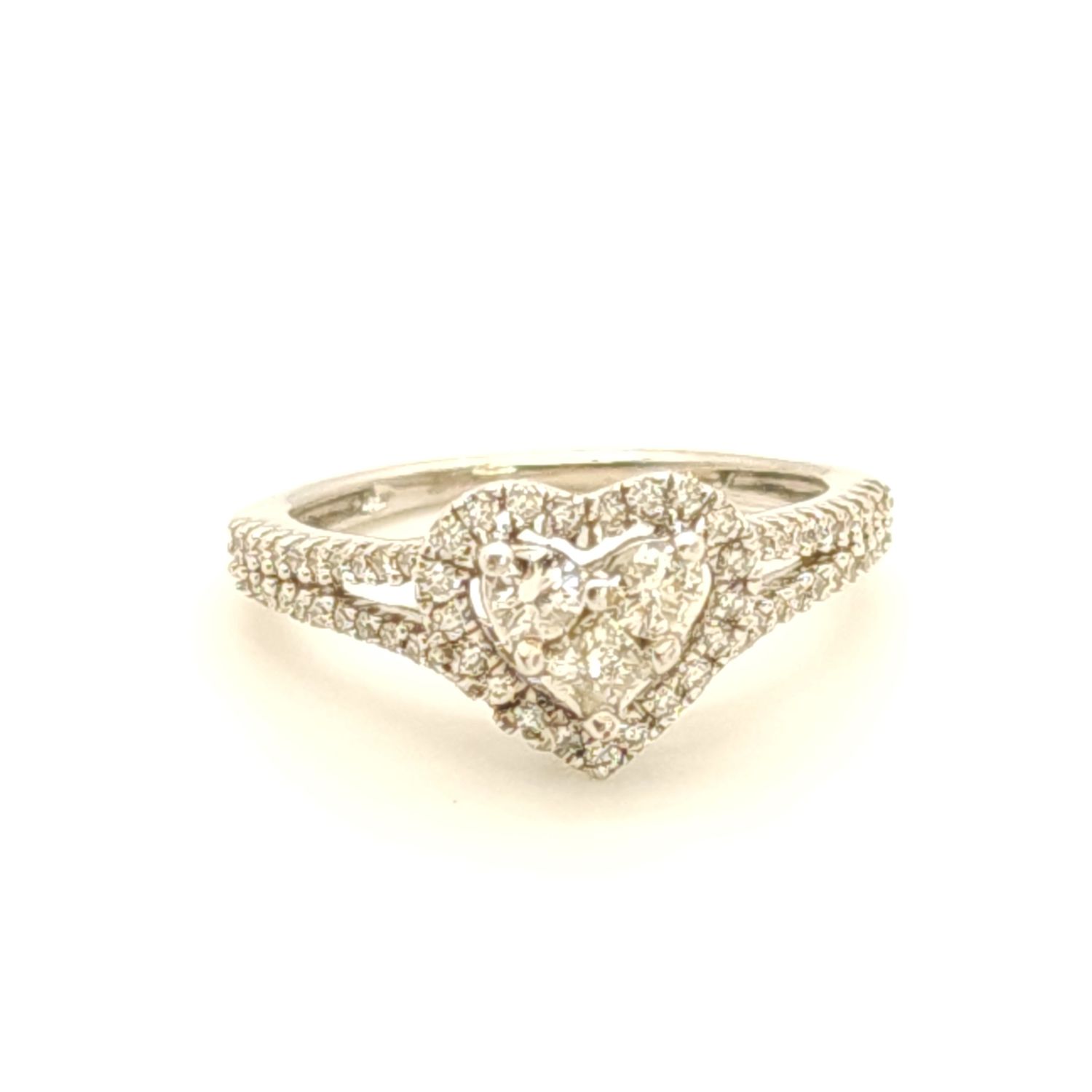 10k White Gold Diamond Heart Ring- Size: 5