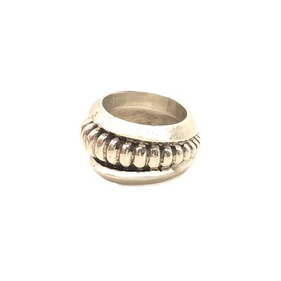 Sterling Silver Ribbed Barrel Ring- Size: 8