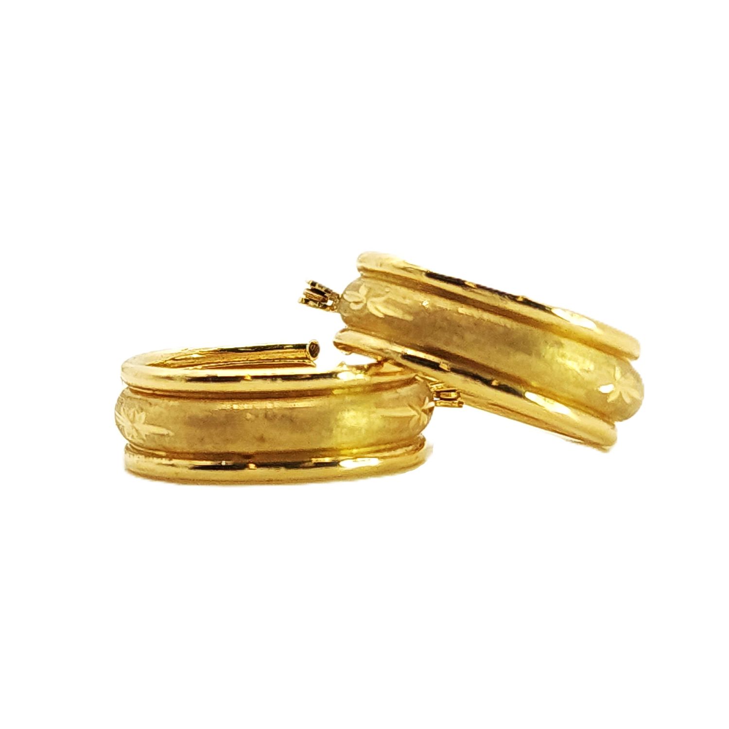 14k Gold Hoop Earrings- Size: 20mm X 7mm