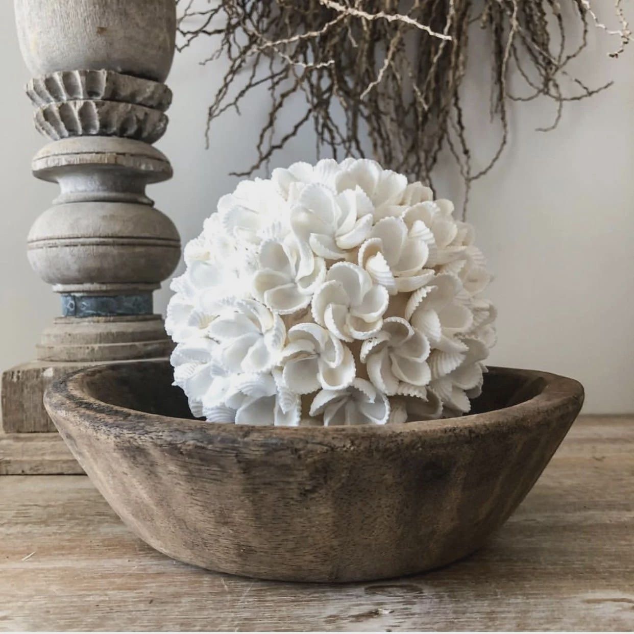 The Flower Shell Ball - White - L