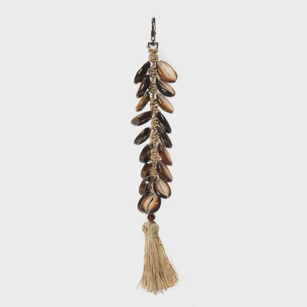 The Raffia Fishbone Keychain - Natural Black
