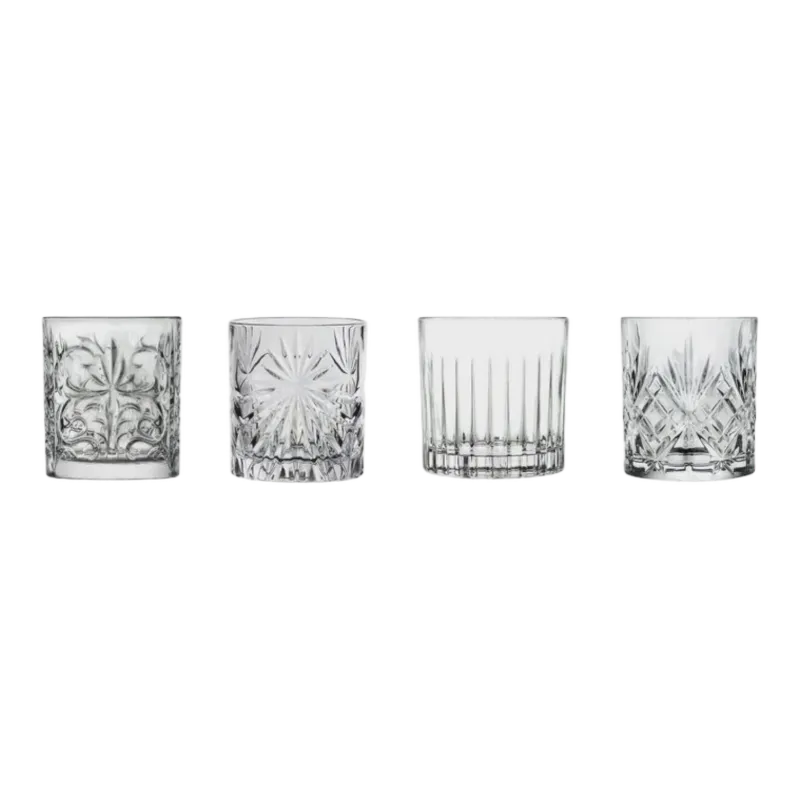 MIXOLOGY SET A 4 COCKTAIL/WHISKEY GLAZEN