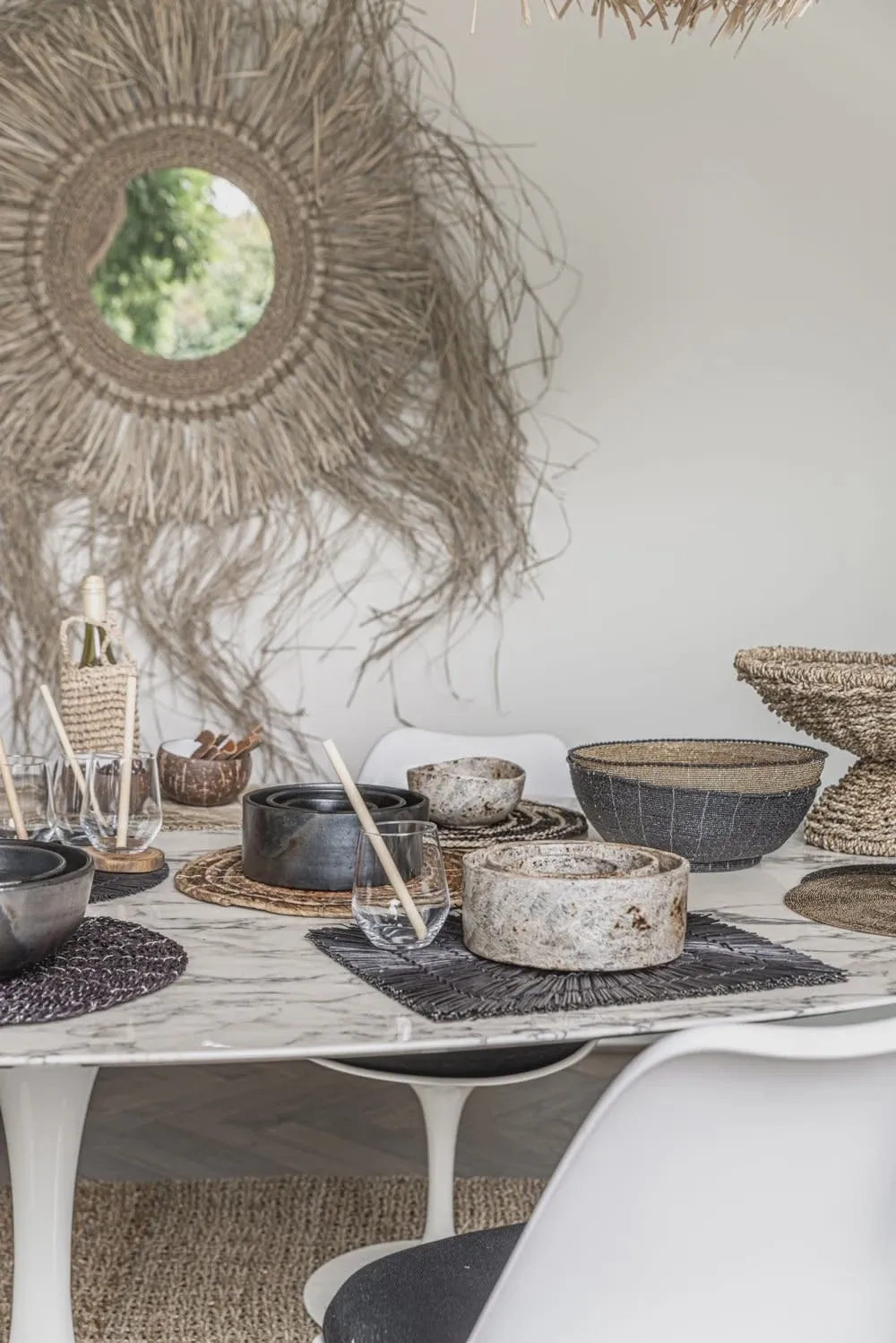 The Burned Cylinder Dish - Black