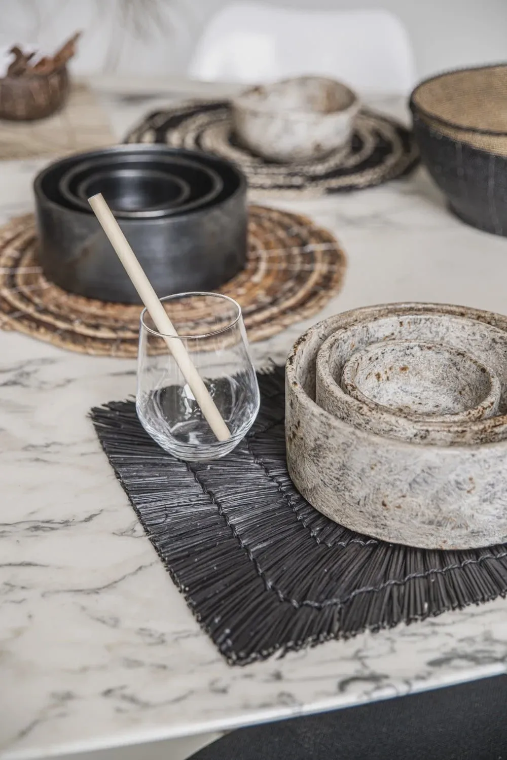 The Burned Cylinder Dish - Black