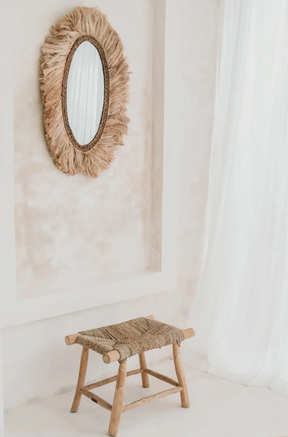 The Porto Seagrass Stool - Natural