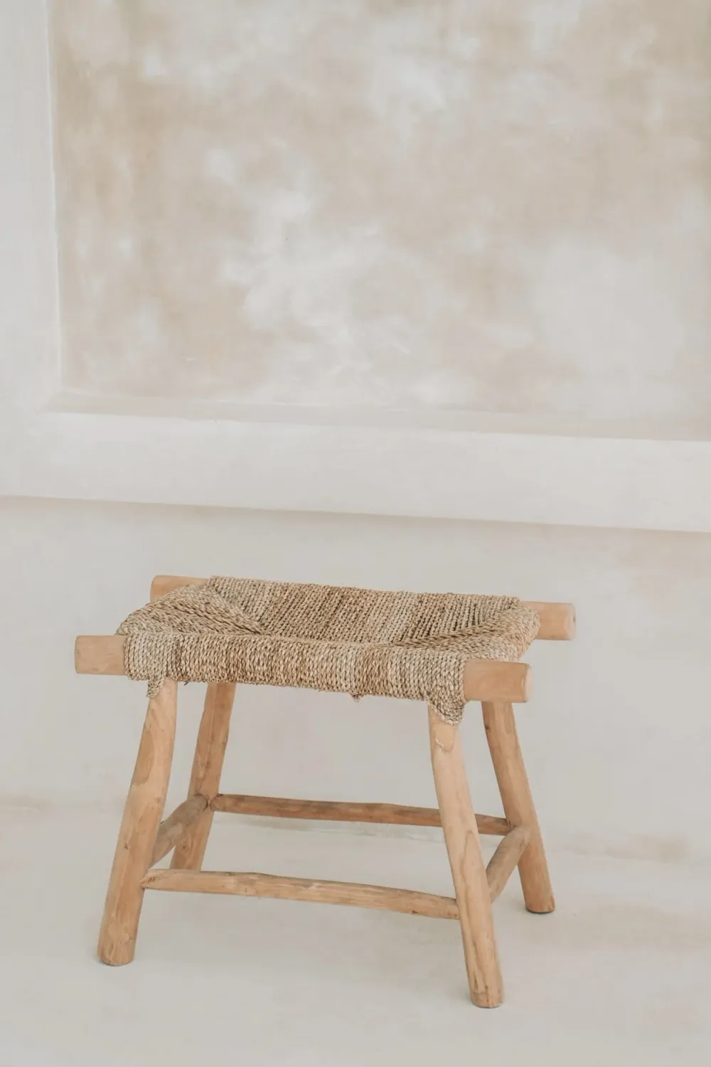 The Porto Seagrass Stool - Natural