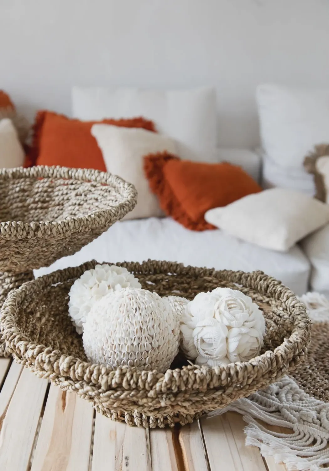 The Flower Shell Ball - White - L
