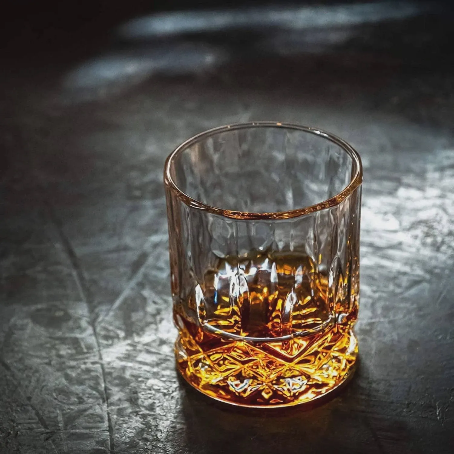 The Connoisseur&#39;s Set - Signature Whiskey Glass Edition