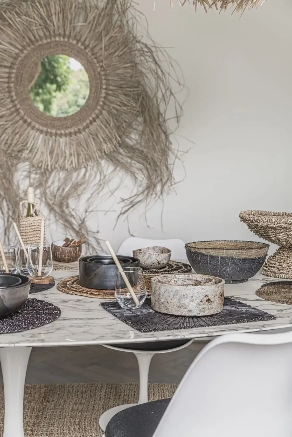 The Burned Cylinder Dish - Black