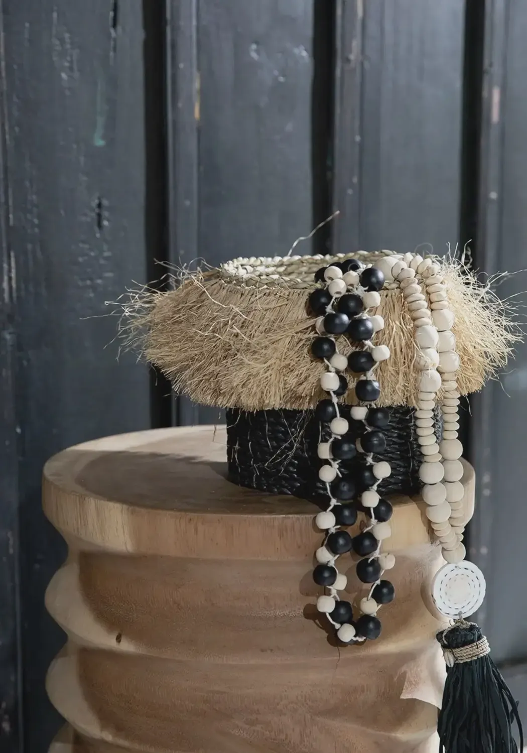 The Lovina Necklace - Natural Black