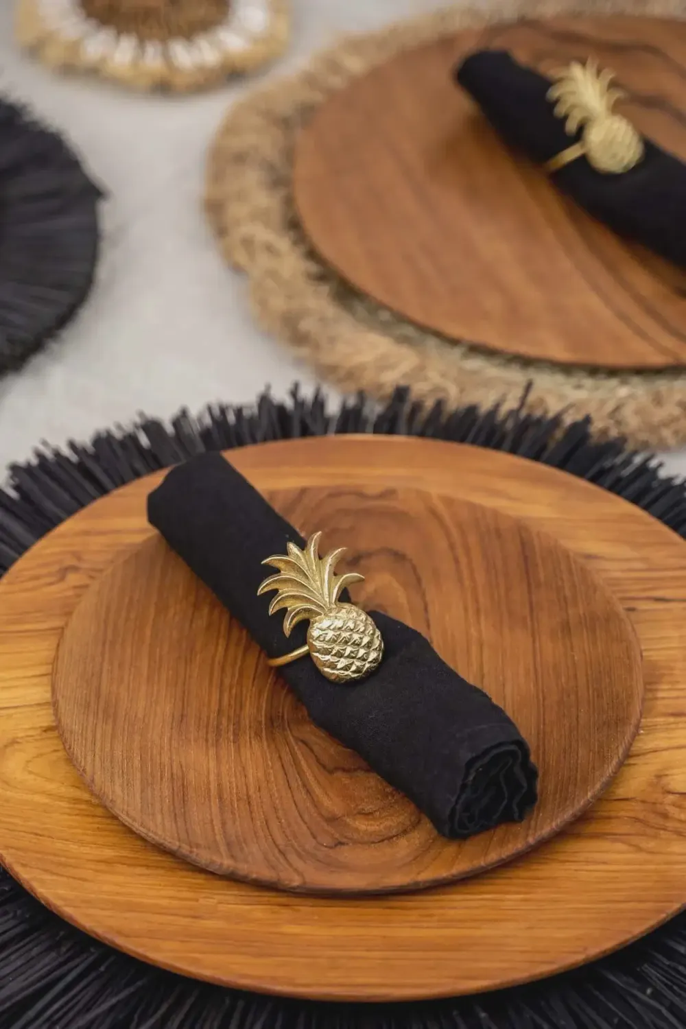 The Teak Root Round Plate - XS