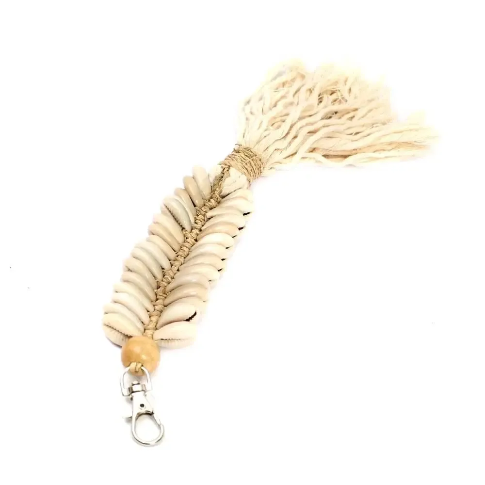The Fishbone Macrame Keychain - Cream